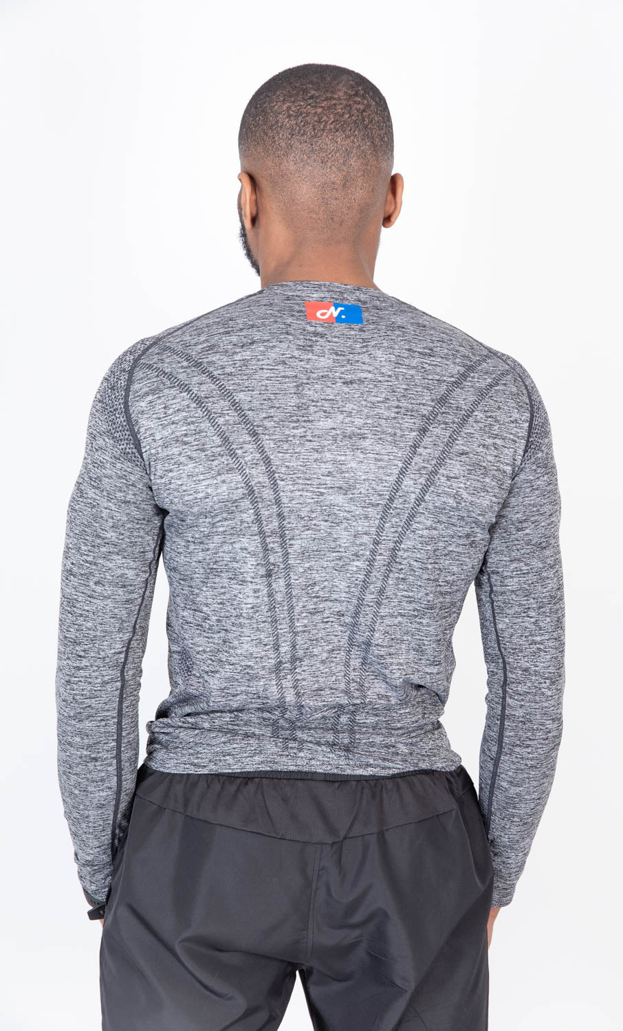 Men Seamless '3D fit' Multi-Sport Performance Long Sleeve Top